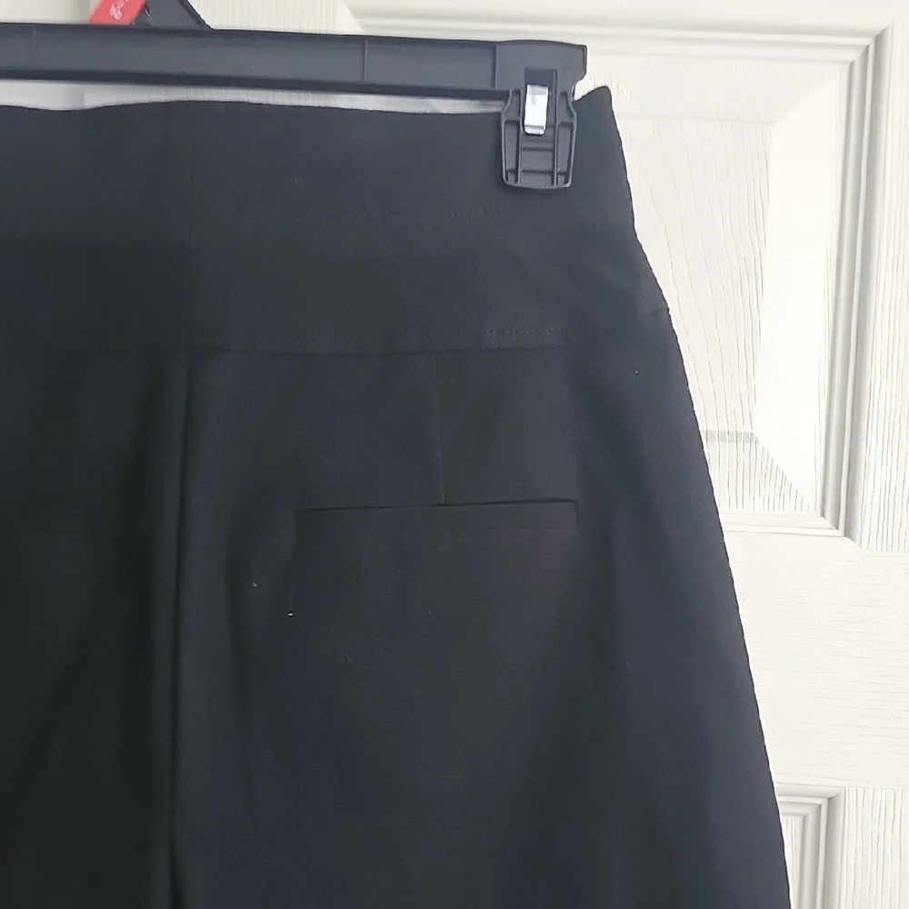 Rebecca Taylor Black High Waist Scalloped Shorts.. #390 - Picture 8 of 13